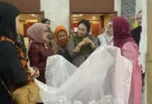 Kemenkop dan UKM Fasilitasi 28 UKM di Pameran Kriyanusa Kemenkop dan UKM Fasilitasi 28 UKM di Pameran Kriyanusa