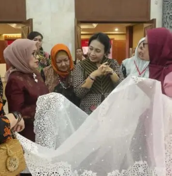 Kemenkop dan UKM Fasilitasi 28 UKM di Pameran Kriyanusa Kemenkop dan UKM Fasilitasi 28 UKM di Pameran Kriyanusa