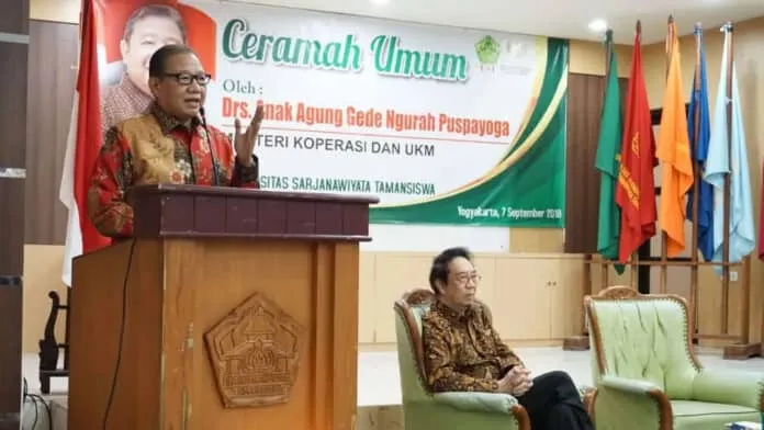 Menteri Puspayoga: Fondasi Ekonomi Indonesia Kuat di Tangan Koperasi Menteri Puspayoga: Fondasi Ekonomi Indonesia Kuat di Tangan Koperasi