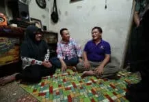 Menpora Kunjungi Kediaman Almarhum Haringga Sirla Menpora Kunjungi Kediaman Almarhum Haringga Sirla