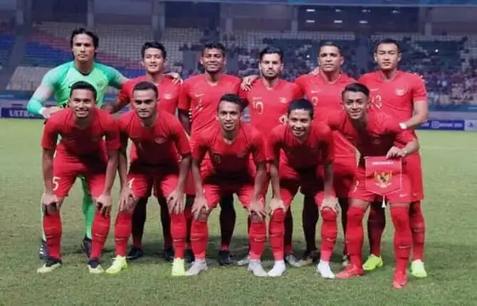 Tiba di Singapura, Timnas Indonesia Siap Hadapi Laga Perdana Piala AFF 2018 Tiba di Singapura, Timnas Indonesia Siap Hadapi Laga Perdana Piala AFF 2018