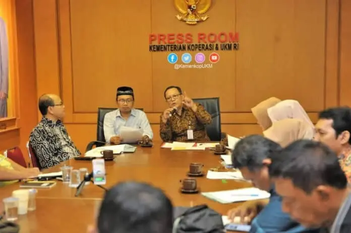 Kemenkop Dorong Restrukturisasi Kredit Bagi UMKM di Daerah Bencana Kemenkop Dorong Restrukturisasi Kredit Bagi UMKM di Daerah Bencana