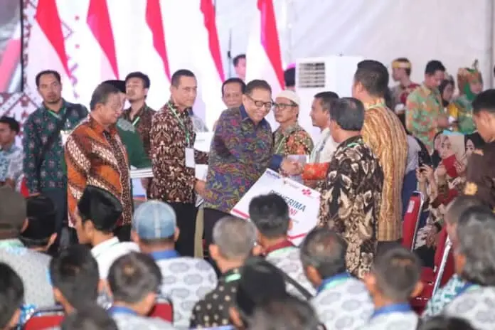 Presiden Minta KUR Jangan Buat Kebutuhan Konsumtif Presiden Minta KUR Jangan Buat Kebutuhan Konsumtif