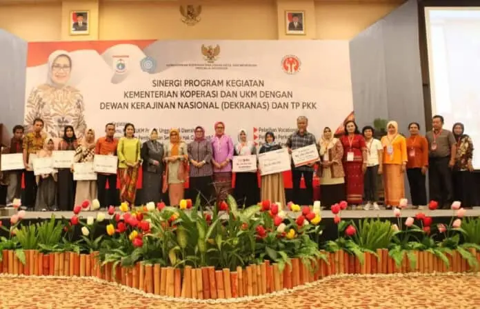 Dekranas Minta Pembinaan UMKM Sulbar Ditingkatkan Dekranas Minta Pembinaan UMKM Sulbar Ditingkatkan
