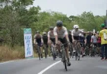 Diguyur Hujan, Tour de Bintan 2019 Tetap Meriah dengan Tari Melayu Diguyur Hujan, Tour de Bintan 2019 Tetap Meriah dengan Tari Melayu