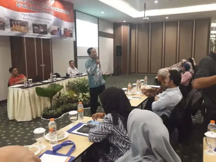 Kemenkop Tingkatkan Ketahanan Usaha Bagi KUMKM Kemenkop Tingkatkan Ketahanan Usaha Bagi KUMKM