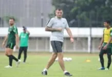 Simon McMenemy Gelar TC Timnas Senior di Cikarang Simon McMenemy Gelar TC Timnas Senior di Cikarang