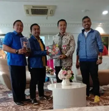 Menpora Minta KNPI Berikan Pembekalan Terkait Aksi Unjukrasa Damai Menpora Minta KNPI Berikan Pembekalan Terkait Aksi Unjukrasa Damai