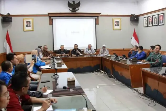 Kemenkop dan UKM Gelar Sosialisasi Pembiayaan Wirausaha Pemula Kemenkop dan UKM Gelar Sosialisasi Pembiayaan Wirausaha Pemula