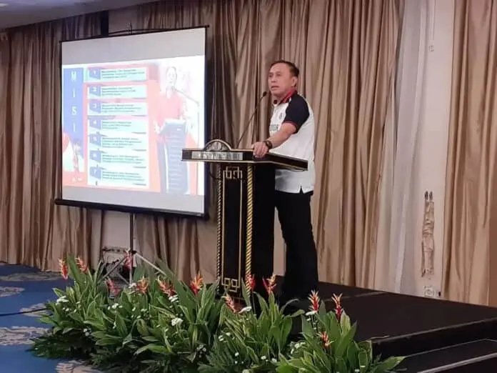 Iwan Bule Janjikan Kompetisi Sepakbola Berkelas Iwan Bule Janjikan Kompetisi Sepakbola Berkelas