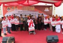 Kepala Daerah Diminta Gunakan Kewenangannya Bantu Kembangkan Usaha Mikro Kepala Daerah Diminta Gunakan Kewenangannya Bantu Kembangkan Usaha Mikro