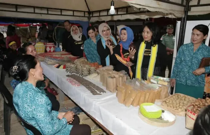 Sinergi Kemenkop UKM - OASE KK Tingkatkan SDM Daerah Perbatasan Sinergi Kemenkop UKM - OASE KK Tingkatkan SDM Daerah Perbatasan