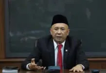 Teten Masduki Rancang Program 100 Hari Pemberdayaan KUMKM Teten Masduki Rancang Program 100 Hari Pemberdayaan KUMKM