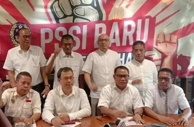 Deklarasi 9 Ceketum Menyikapi Adanya Kejanggalan KLB PSSI Deklarasi 9 Ceketum Menyikapi Adanya Kejanggalan KLB PSSI