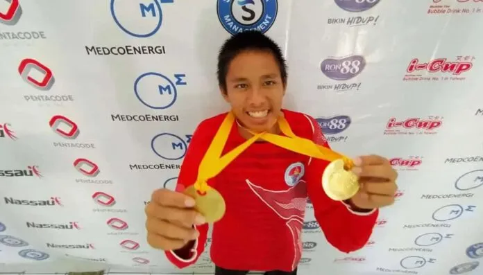 Claudio Borong Juara Tunggal dan Ganda Claudio Borong Juara Tunggal dan Ganda