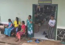 Pengungsi Bencana Alam Lebak Bertahan di Sekolah Militer DODIKLATPUR Pengungsi Bencana Alam Lebak Bertahan di Sekolah Militer DODIKLATPUR