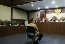Bacakan Eksepsi, Benny Tjokro Merasa Dirugikan Bacakan Eksepsi, Benny Tjokro Merasa Dirugikan