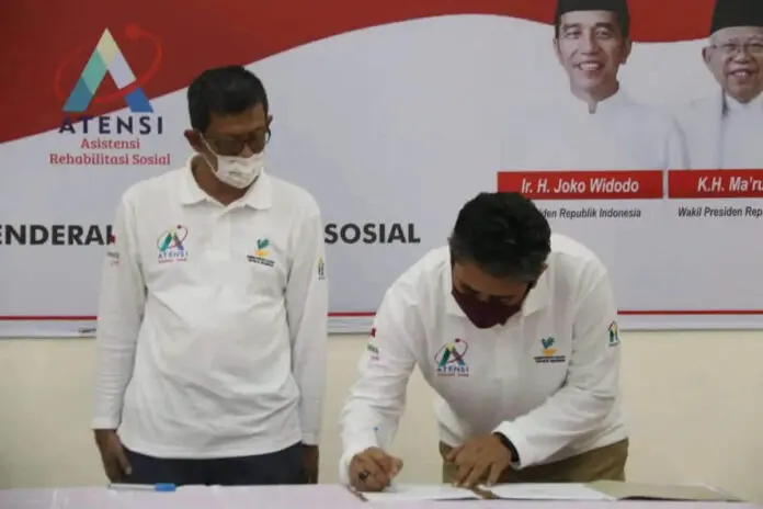 Sepakat, Kemensos dan 11 LKS Tandatangani MoU Asistensi Rehabilitasi Sosial Warga Terlantar Akibat Covid-19 Sepakat, Kemensos dan 11 LKS Tandatangani MoU Asistensi Rehabilitasi Sosial Warga Terlantar Akibat Covid-19