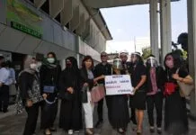 Ratusan Notaris dan PPAT DKI Jakarta Gelar Aksi di PN Jaksel Ratusan Notaris dan PPAT DKI Jakarta Gelar Aksi di PN Jaksel