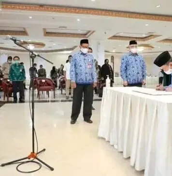 Zainudin Amali Lantik Chandra Bhakti Jadi Deputi IV Kemenpora Zainudin Amali Lantik Chandra Bhakti Jadi Deputi IV Kemenpora