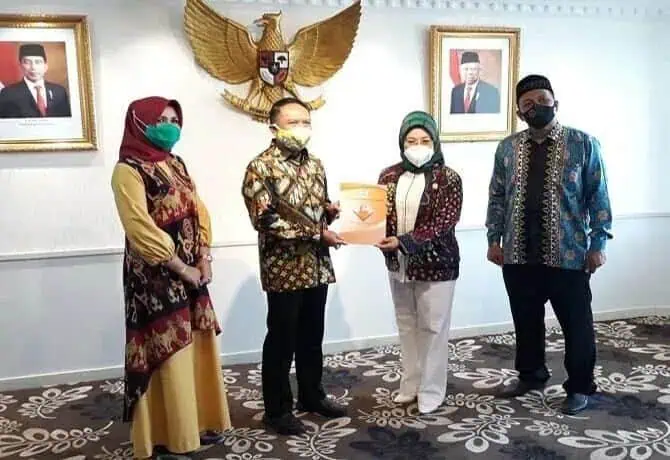 Menpora Pastikan Squash Dipertandingkan pada PON 2024 Menpora Pastikan Squash Dipertandingkan pada PON 2024