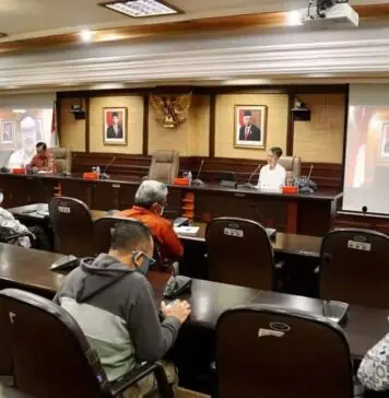 Era Baru Keluarga Indonesia Maju Tahun Emas 2045 Era Baru Keluarga Indonesia Maju Tahun Emas 2045