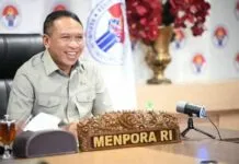 Menpora Harapkan Renang dan Pencak Silat Tingkatkan Prestasi Menpora Harapkan Renang dan Pencak Silat Tingkatkan Prestasi