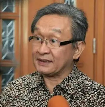 Tidak Sesuai Fakta Persidangan, Maqdir Ismail Sesalkan Ada Yang Seret Nurhadi