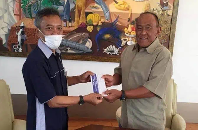Raih Lifetime Achievement Siwo PWI: Aburizal Bakrie Ajak Lawan Covid-19 Dengan Berolahraga Raih Lifetime Achievement Siwo PWI: Aburizal Bakrie Ajak Lawan Covid-19 Dengan Berolahraga