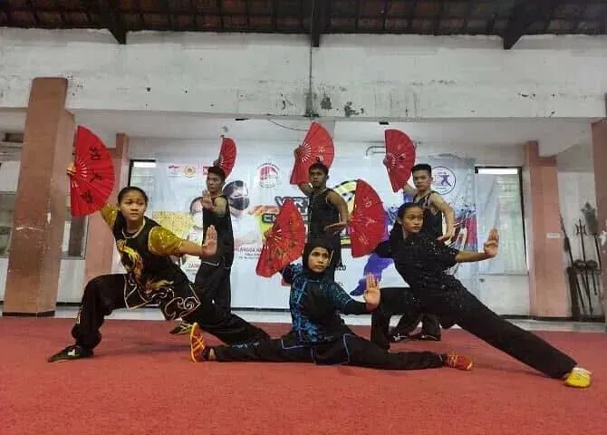 Yasanis Surabaya Kuasai Kungfu Tradisional Yasanis Surabaya Kuasai Kungfu Tradisional