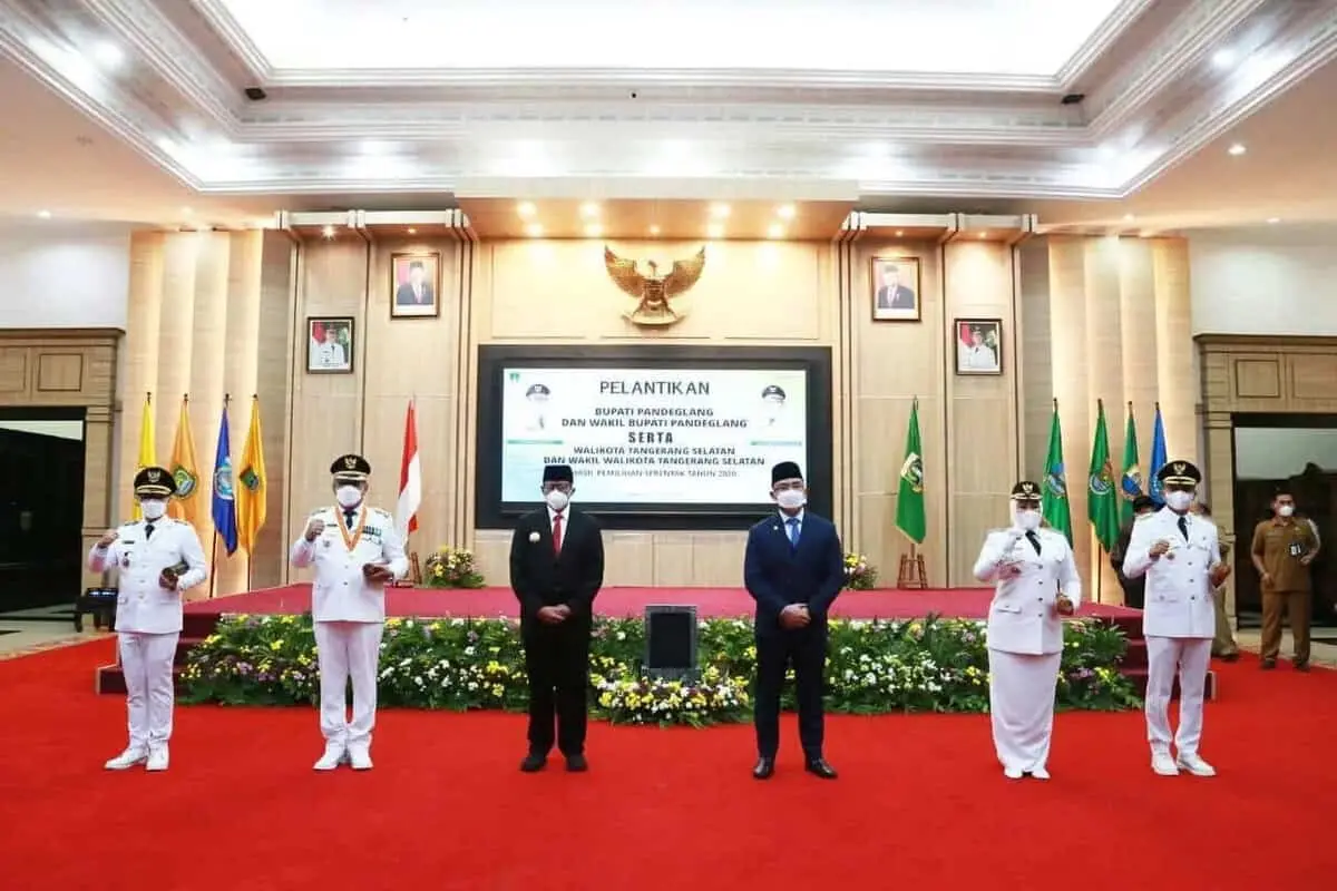 Pesan Gubernur Banten Kepada Bupati Pandeglang dan Walikota Tangsel Yang Baru Dilantik Pesan Gubernur Banten Kepada Bupati Pandeglang dan Walikota Tangsel Yang Baru Dilantik
