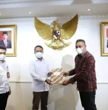 Menpora Terima Bupati Sikka, Sampaikan Aspirasi Pembangunan GOR Menpora Terima Bupati Sikka, Sampaikan Aspirasi Pembangunan GOR