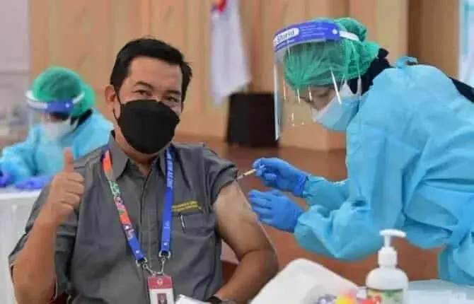 Vaksin kedua kemenpora