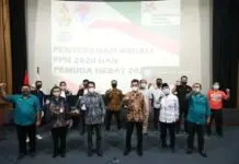 Kemenpora Serahkan Medali PPN 202. dan Pemuda Hebat 2021