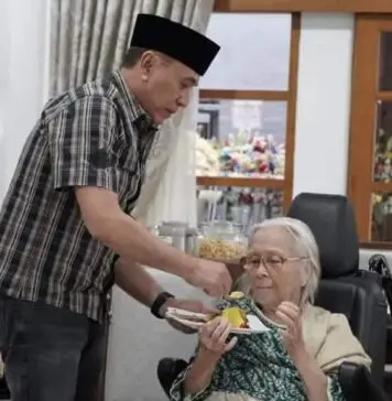 Ibunda Ketum PSSI Meninggal Dunia Ibunda Ketum PSSI Meninggal Dunia