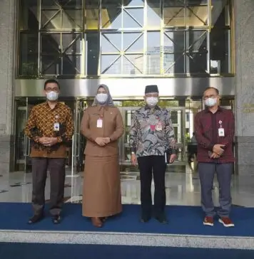 Bank Banten Sudah Beroperasi Normal Bank Banten Sudah Beroperasi Normal