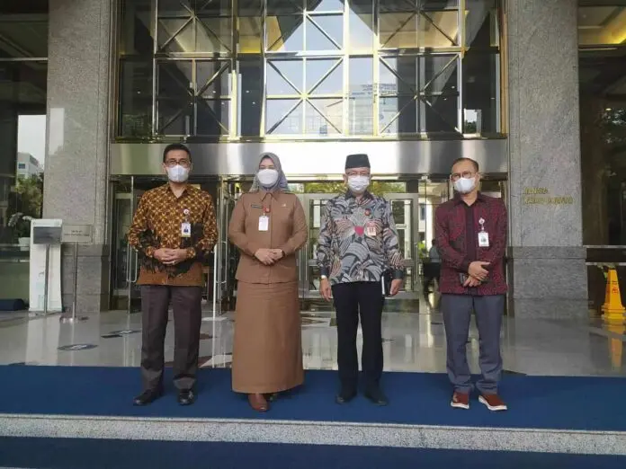 Bank Banten Sudah Beroperasi Normal Bank Banten Sudah Beroperasi Normal