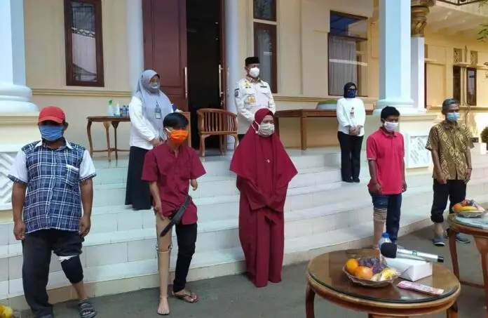 Gubernur Banten : Tugas Kita Untuk Membantu Dan Memberdayakan Penyandang Disabilitas Gubernur Banten : Tugas Kita Untuk Membantu Dan Memberdayakan Penyandang Disabilitas