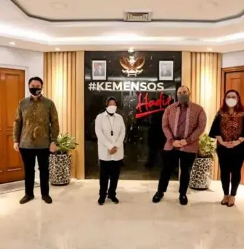Salurkan Bansos Pakai Fintech, Mensos: Mudahkan Pengendalian dan Pengawasan Salurkan Bansos Pakai Fintech, Mensos: Mudahkan Pengendalian dan Pengawasan