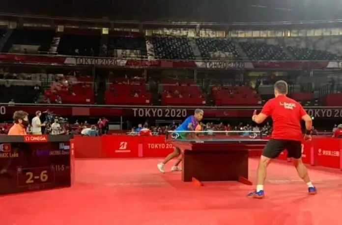 David Jacobs Menangi Laga Pertama , Komet dan Adyos Kalah