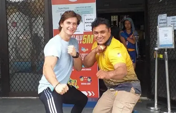 Tomasz Bilut - Pierre Prawira