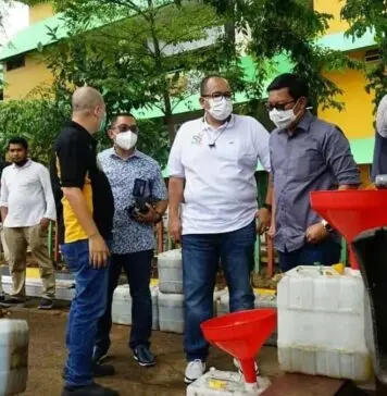 ID FOOD Distribusikan 12 Ton Minyak Goreng ke Pedagang Tradisional