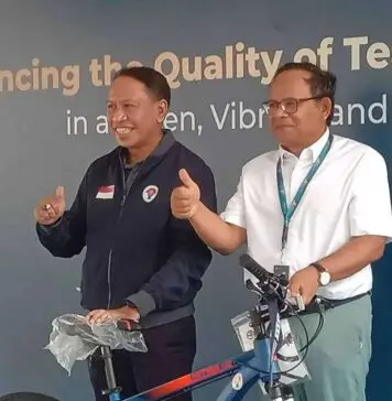 Dukung Kampus Hijau, Menpora Berikan Bantuan 100 Sepeda untuk Kampus UIII