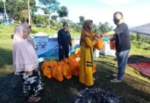 Donasi Bakrie Amanah di Acara Turing Gas Tipis tipis ke Gunung Bunder