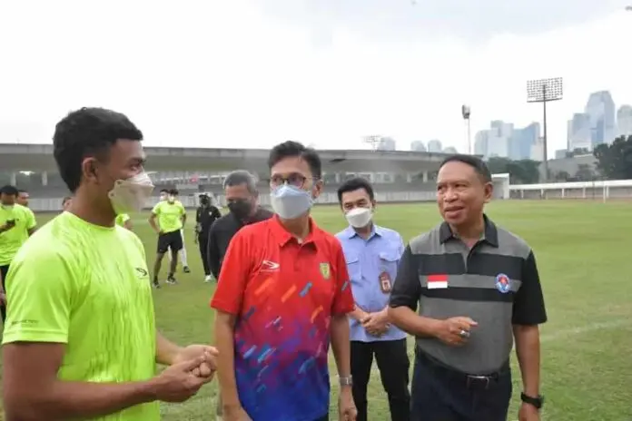 3456Tinjau-Pelatnas-Atletik--Menpora-Amali-Pesan-Khusus-kepada-Zohri-Agar-Persembahkan-Medali-untuk-Almarhum-Bob-Hasan
