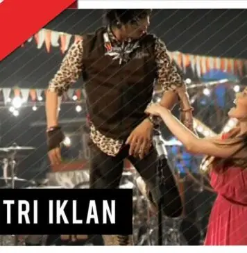 Lirik Lagu Putri Iklan – ST12 (Aku Bergetar Disentuh Dia) Lirik Lagu Putri Iklan - ST12 (Aku Bergetar Disentuh Dia)