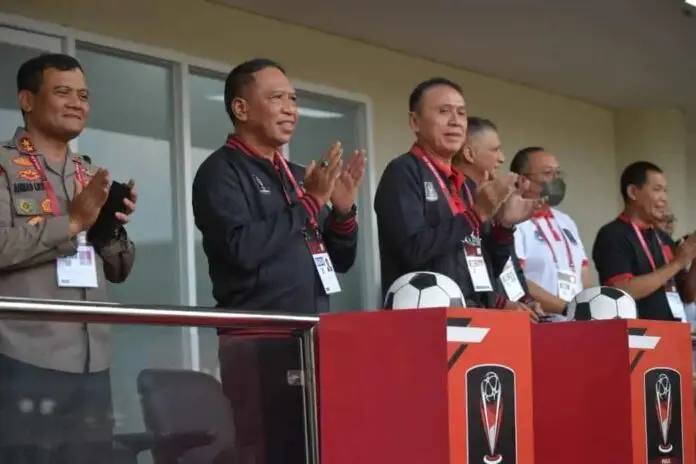 8631Buka-Piala-Presiden-2022--Menpora-Amali-Sampaikan-Salam-Hangat-Presiden-Jokowi-kepada-Penonton