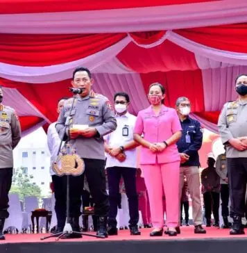 Gelar Bakti Sosial Religi, Kapolri : Komitmen Menjaga Nilai-Nilai Toleransi dan Kebersamaan Gelar Bakti Sosial Religi, Kapolri : Komitmen Menjaga Nilai-Nilai Toleransi dan Kebersamaan