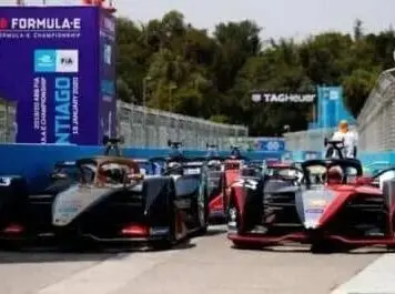 Pengamat: Panitia Akali Cara agar Bir Jadi Sponsor Formula E Pengamat: Panitia Akali Cara agar Bir Jadi Sponsor Formula E