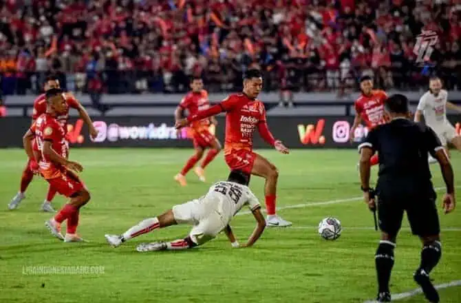 Bali-United-FC-vs-Persija-Jakarta